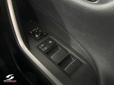 2020 Toyota RAV4 - photo 18