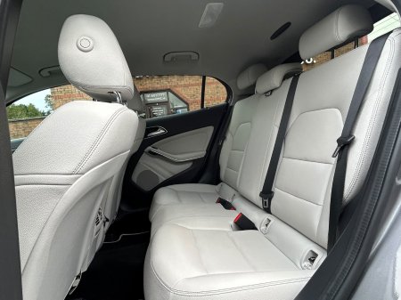 2018 Mercedes-Benz GLA - photo 16