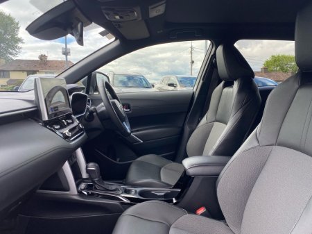 2025 Toyota Corolla Cross - photo 6