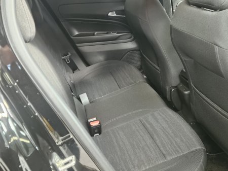 2026 Jeep Avenger - photo 6