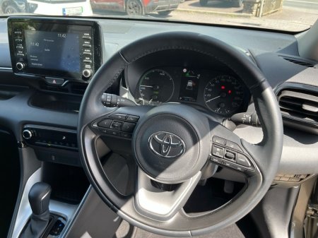 2023 Toyota Yaris - photo 9