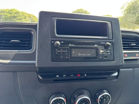 2021 Nissan NV400 - photo 15