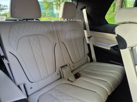 2021 BMW X7 - photo 15