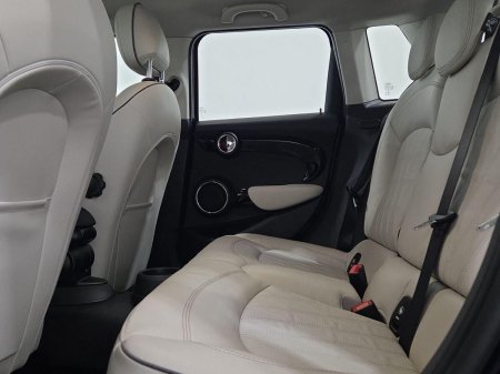 2020 Mini Cooper - photo 22