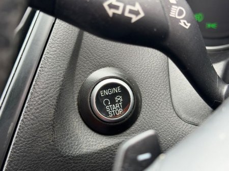 2017 Ford Focus - photo 16