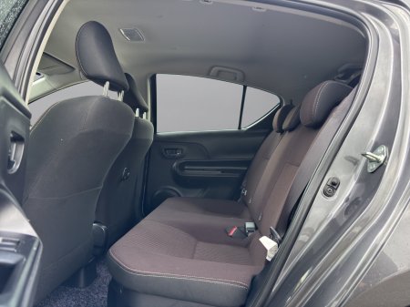 2019 Toyota Aqua - photo 15