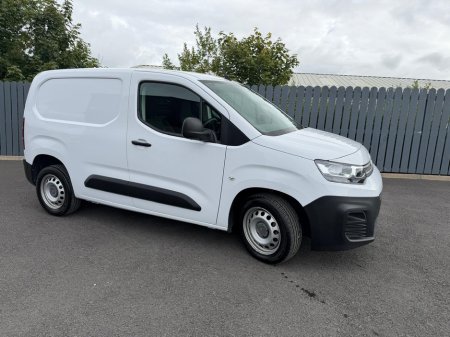 2024 Citroen Berlingo - photo 2