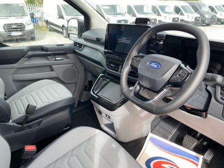 2026 Ford Tourneo Custom - photo 7