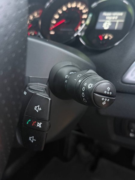 2013 Renault Megane - photo 26