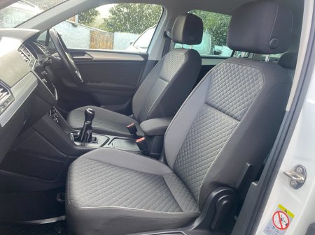 2018 Volkswagen Tiguan - photo 15