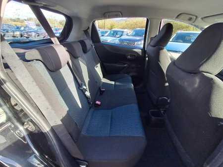 2011 Toyota Yaris - photo 9