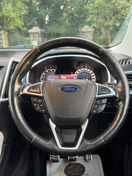2017 Ford Edge - photo 19