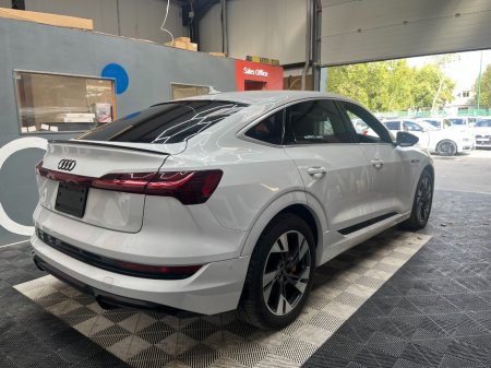 2022 Audi e-tron - photo 3