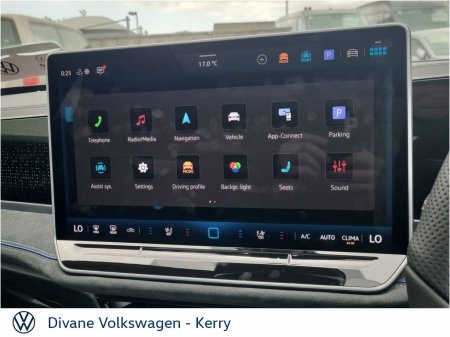 2027 Volkswagen Passat - photo 17