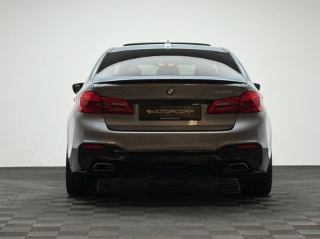 2019 BMW 5-Series - photo 6