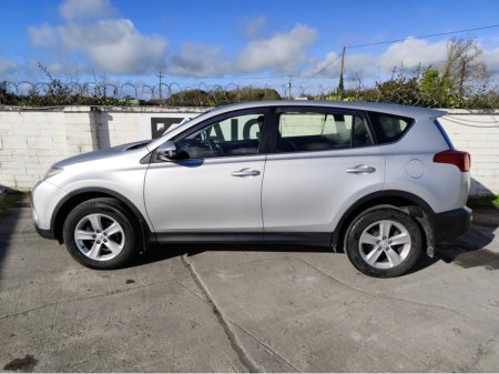 2014 Toyota RAV4 - photo 4