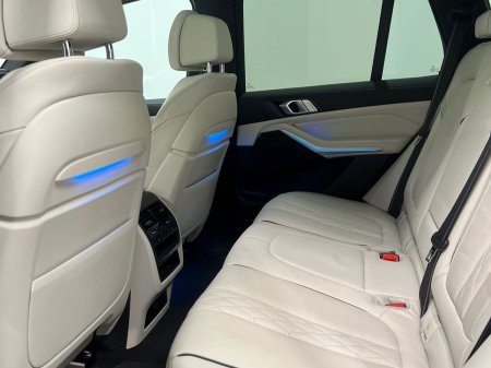 2021 BMW X5 - photo 22