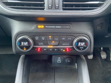 2022 Ford Focus - photo 9