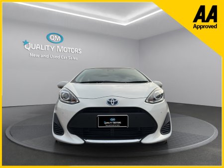 2020 Toyota Aqua - photo 2