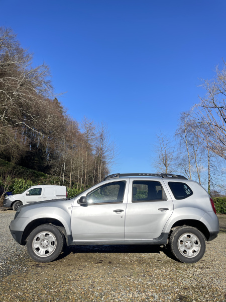 2016 Dacia - thumbnail 3