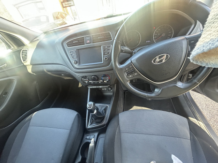 2019 Hyundai  - photo 3