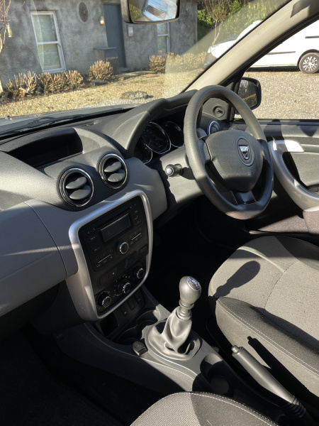 2016 Dacia - thumbnail 6