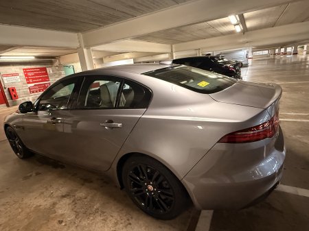 2020 Jaguar XE - photo 5