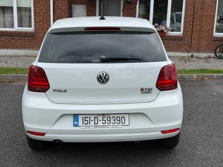 2015 Volkswagen POLO - photo 2