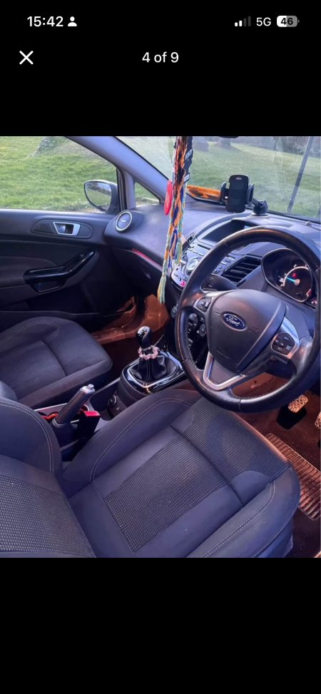 2016 Ford Fiesta - photo 3