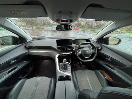 2021 Peugeot 5008 Allure €31,300 thumbnail