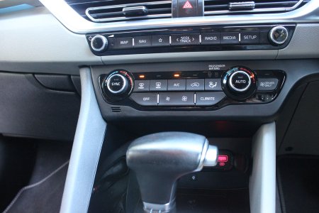 2020 Kia Niro - photo 15