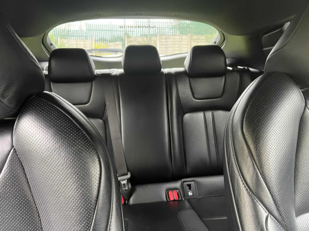 2019 Toyota - thumbnail 5