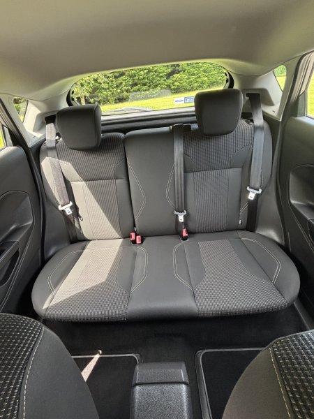 2017 Ford Fiesta - photo 3