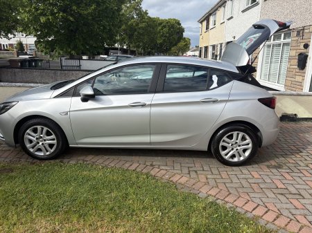 2018 Opel Astra - photo 2