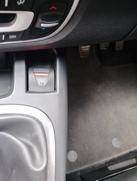 2014 Renault Scenic - photo 16