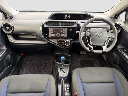 2019 Toyota Aqua - photo 15
