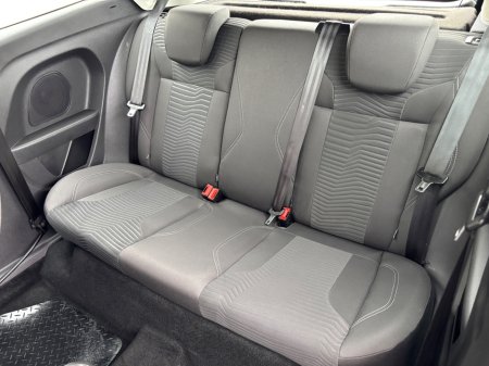 2016 Ford Fiesta - photo 18