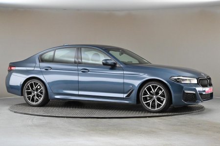 2023 BMW 5-Series - photo 12