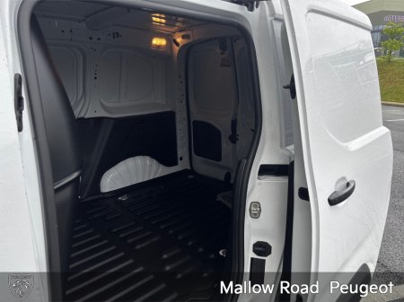 2025 Peugeot Partner - photo 7