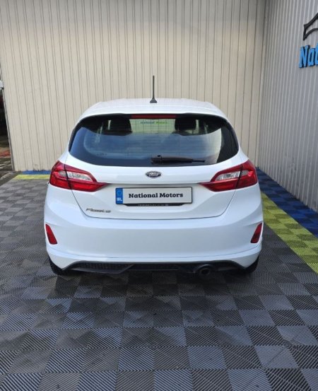 2018 Ford Fiesta - photo 4