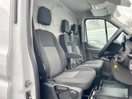 2022 Ford Transit - photo 10