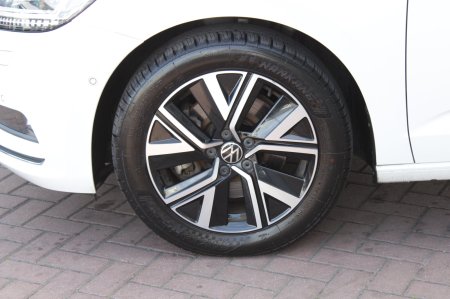 2021 Volkswagen Touran - photo 24