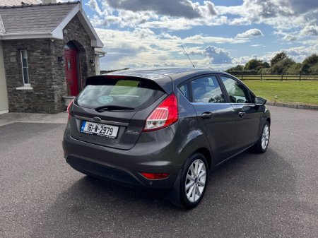 2016 Ford Fiesta - photo 12