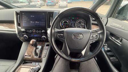 2023 Toyota Alphard - photo 15