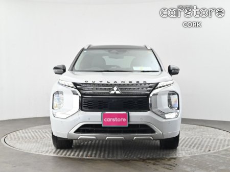 2023 Mitsubishi Outlander - photo 8