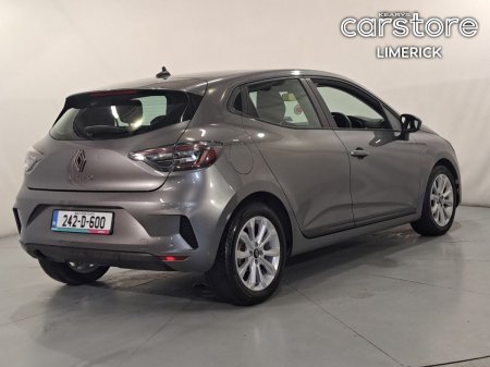 2024 Renault Clio - photo 3