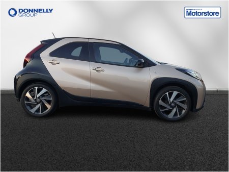 2023 Toyota Aygo X - photo 3