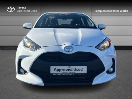 2025 Toyota Yaris - photo 5