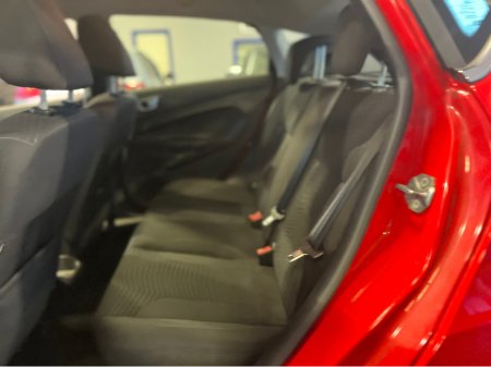 2015 Ford Fiesta - photo 9