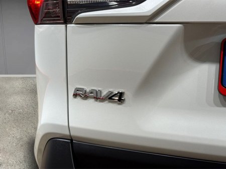 2020 Toyota RAV4 - photo 6